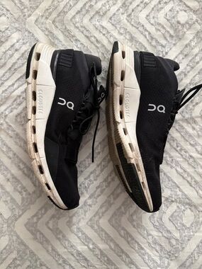 On Running women’s cloudtec running shoes